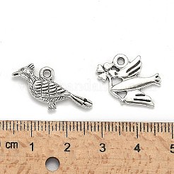 合金のチベット風チャーム  鳥  アンティークシルバー  17~62.5x8~48.5x1~8mm  穴：2~4mm&nbsp;TIBEP-MSMC021-05AS