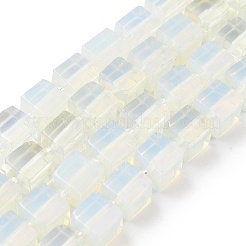 オパールビーズ連売り  キューブ  シードビーズで  8~8.5x8~8.5x8~8.5mm  穴：1.2mm  約38~39個/連  14.96''（38cm）〜15.35''（39cm）&nbsp;G-D338-A01