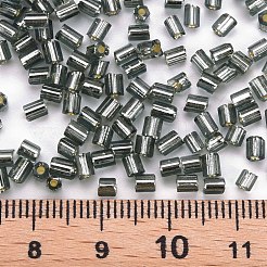 8/0ガラスラッパビーズ  銀並ぶ  グレー  2.5~3x2.5mm  穴：1mm  約15000個/ポンド&nbsp;SEED-S032-07A-52
