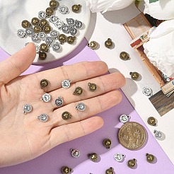 30 個のチベットスタイル合金チャーム  フラット ラウンド ハート チャーム付き  アンティークシルバー  10x8mm&nbsp;TIBEP-YW0002-21AS