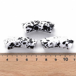 不透明なスプレー塗装アクリルビーズ  ツートン  カーブチューブ  ホワイト  36x13.5x11.5mm  穴：4mm  約148個/500g&nbsp;MACR-S372-001F-B04