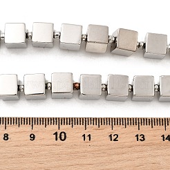 電気メッキガラスビーズセット  キューブ  プラチナメッキ  8~8.5x8~8.5x8~8.5mm  穴：1.2mm  約40個/連  15.75''（40センチメートル）&nbsp;EGLA-F166-03B-P