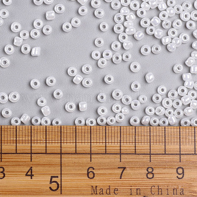 ガラスシードビーズ  セイロン  ラウンド  ホワイト  8/0  3mm  穴：1mm  約10000個/ポンド&nbsp;SEED-A011-3mm-141-1