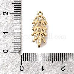 真鍮製マイクロパヴェキュービックジルコニアペンダント  葉のチャーム  18KGP本金メッキ  18x7.5x3mm  穴：1mm&nbsp;KK-F913-15G