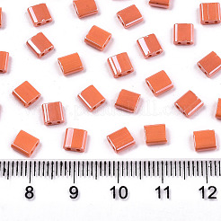 Fgb2穴ガラスシードビーズ  不透明な色は光沢の  正方形  サンゴ  5x4.5~5.5x2~2.5mm  穴：0.5~0.8mm  約1180個/袋&nbsp;SEED-S031-L-ST130