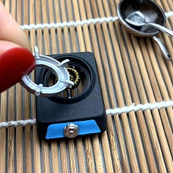 合金製ミニ模造ガスコンロ装飾  ドールハウスアクセサリー用  小道具の装飾のふりをする  ブラック  24.9x7.8x36.3mm&nbsp;PW-WG1D381-01