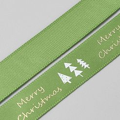 5ヤードのクリスマスツリーとメリークリスマスの文字がプリントされたポリエステルサテンリボン  ライムグリーン  5/8インチ（15mm）&nbsp;SRIB-WH0072-05C
