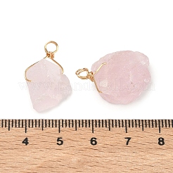 天然石ローズクォーツペンダント  18KGP本金メッキ緑銅線製  ナゲット  24.5~32x7.5~13x7~10mm  穴：3mm  16個/箱&nbsp;G-FG0001-13