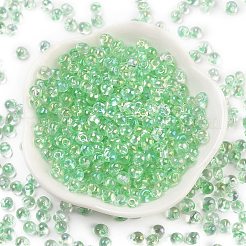 内側の色のフリンジガラスシードビーズ6/0個  ティアドロップ  ライムグリーン  4.5~5x3.5~4x4~5mm  穴：1mm  約88個/10g&nbsp;X1-SEED-A034-03A