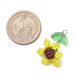 シードガラスビーズペンダント  花  透明なガラスの葉付き  きいろ  29.5x19.5x9.5mm  穴：2.5mm&nbsp;PALLOY-MZ00876-01