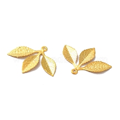 アイアン製ペンダント  エッチングされた金属装飾  リーフチャーム  ゴールドカラー  23x30x1mm  穴：1.4mm&nbsp;FIND-B020-32G