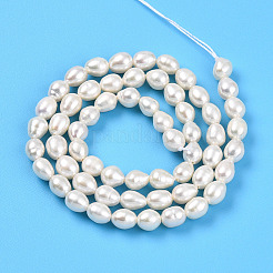 天然養殖淡水パールビーズ連売り  ライス  乳白色  5~6x4.5~5.5mm  穴：0.5mm  約59~61個/連  14.17~14.37''（36~36.5センチメートル）&nbsp;PEAR-N012-05X