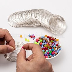 スチール製メモリーワイヤー  作るブレスレット  銀  50mm  22ゲージ（0.6mm）  2500円/ 1000g&nbsp;MW5.0CM-S
