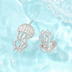 真鍮製マイクロパヴェキュービックジルコニアスタッドピアス  クラゲ  鉛フリー＆カドミウムフリー  長持ちメッキ  ラックめっき  プラチナ  15x8.5mm&nbsp;EJEW-G471-19G