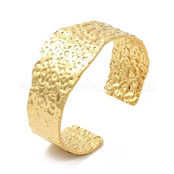 イオンプレーティング（IP）304ステンレススチール製ハンマー加工ワイドカフバングル（女性用）  18KGP本金メッキ  内径：2-1/4インチ（5.85cm）&nbsp;BJEW-L682-012G