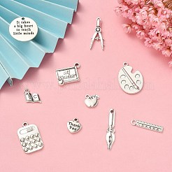 100pcs10スタイルチベットスタイルアロイペンダント  カドミウムフリー＆ニッケルフリー＆鉛フリー  パレットとコンパスとリンゴとペン  アンティークシルバー  11~32x7~18.5x2~12mm  穴：1.6mm  10個/スタイル&nbsp;TIBEP-CJ0002-97