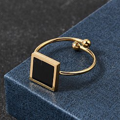 女性用304ステンレススチールカフオープンリング  アクリル正方形で  ゴールドカラー  ブラック  10x10mm  18mm&nbsp;RJEW-B161-01G-01