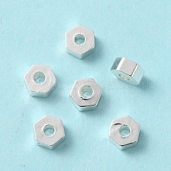 ラックメッキ真鍮製ビーズ  カドミウムフリー＆鉛フリー  長持ちメッキ  六角  銀  4x4.5x2mm  穴：1mm&nbsp;LS-KK-C020-07S