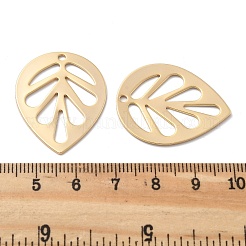 真鍮チャーム  葉  長持ちメッキ  18KGP本金メッキ  30x24x1mm  穴：1.8mm&nbsp;KK-V003-14