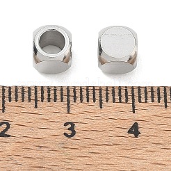 304ステンレススチールスペーサービーズ  キューブ  変色なし  ステンレス鋼色  6x6x6mm  穴：4mm&nbsp;SA-CBA97DF-02P-01