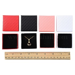8色の正方形の厚紙リングボックス4個  内部のスポンジ  ミックスカラー  2x2x1-3/8インチ（5x5x3.5cm）  2個/カラー&nbsp;CBOX-FS0001-08