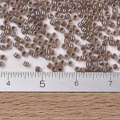 MIYUKIデリカビーズ  シリンダー  日本製シードビーズ  11/0  透明の内側の色の虹  （db1749)ココア裏地オパールab  1.3x1.6mm  穴：0.8mm  約100000個/500g&nbsp;SEED-MY11-DB1749