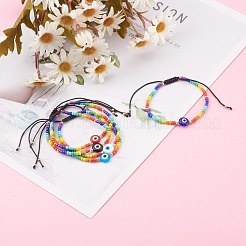 レインボーアジャスタブルナイロンコード編組ビーズブレスレット  ガラスシードビーズで  ナザールボンジュウランプワークビーズと真鍮ビーズ  ゴールドカラー  ミックスカラー  内径：1-7/8~3-3/8インチ（4.8~8.5cm）&nbsp;BJEW-JB06021