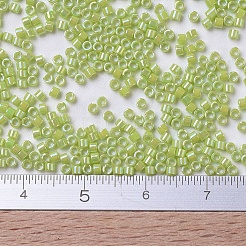 MIYUKIデリカビーズ  シリンダー  日本製シードビーズ  11/0  （db0169)不透明なchartreuse ab  1.3x1.6mm  穴：0.8mm  約2000個/10g&nbsp;X-SEED-J020-DB0169
