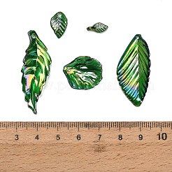 透明なアクリルパーツ  ABカラーメッキ  葉のチャーム  濃い緑  10.5~41x5~26x2~5mm  穴：1.2~2mm  約1068個/500g&nbsp;AC-CBAE38D-02B