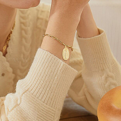 20個の合金ペンダント  楕円形と女性  長持ちメッキ  ラックめっき  カドミウムフリー＆鉛フリー  18KGP本金メッキ  19.5x11.5x2.5mm  穴：1.5mm&nbsp;FIND-SC0021-67