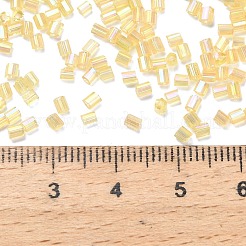 透明な色のレインボーガラスシードラウンドビューグルビーズ  ゴールド  2x2mm  穴：0.8mm  約64285個/ポンド&nbsp;SEED-H004-02