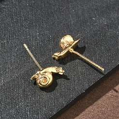 女性のための真鍮のスタッドピアス  カタツムリ  18KGP本金メッキ  10.5x4mm&nbsp;EJEW-F403-05G
