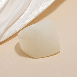 女性用長方形アクリル指輪  ホワイト  内径：17mm&nbsp;WGE6404-01