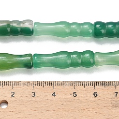 天然石瑪瑙ビーズ連売り  染め＆加熱  竹の形  濃い緑  30x8mm  穴：1.8mm  約14個/連  15.35''（39センチメートル）&nbsp;G-Z144-A02-02E