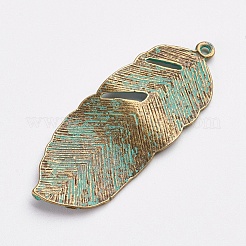 合金のチベット風チャーム  羽  アンティークブロンズ＆グリーングリーン  44x17x2mm  穴：1.5mm&nbsp;X-PALLOY-F187-05ABG