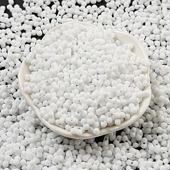 マカロンカラー不透明フロストガラスシードビーズ  ピーナッツ  ホワイト  6x3x3mm  穴：1.2mm  約4000個/ポンド&nbsp;SEED-K009-12B-17