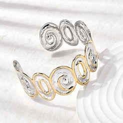 女性用ハンマー加工304ステンレススチール製カフバングル  カドミウムフリー＆ニッケルフリー＆鉛フリー  オーバル  内径：2-3/8x1-7/8インチ（61.5x4.75cm）&nbsp;BJEW-P371-01A