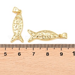 真鍮チャーム  魚のチャーム  長持ちメッキ  ラックめっき  鉛フリー＆カドミウムフリー  18KGP本金メッキ  25x9.5x3mm  穴：4.5x3.5mm&nbsp;KK-C162-085A-G