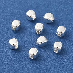 真鍮ビーズ  鉛フリー＆カドミウムフリー  正方形  925銀メッキ  4x3x4mm  穴：1.2mm&nbsp;KK-K383-08C-S