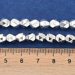 電気めっき合成非磁性ヘマタイト ビーズ 連売り  スターカットラウンドビーズ  多面カット  銀メッキ  6x6x6mm  穴：1mm  約67個/連  16.14''（41センチメートル）&nbsp;G-U003-09