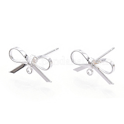 真鍮製スタッドピアスパーツ  カン付き  蝶結び  ニッケルフリー  銀  8~10x15mm  穴：1.2mm  ピン：0.7mm。&nbsp;X-KK-S350-013S