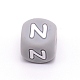 ブレスレットやネックレス作り用のシリコンアルファベットビーズ  文字スタイル  灰色の立方体  文字.n  12x12x12mm  穴：3mm&nbsp;SIL-TAC001-01A-N-1