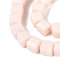 オペークガラスビーズ連売り  キューブ  多面カット  リネン  7x7x6.5~7mm  穴：1.2~1.6mm  約96~101個/連  25.39~28.54インチ（64.5~72.5cm）&nbsp;GLAA-R041-8x8mm-C01