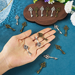 20本2色チベット風アロイペンダント  キー  アンティークブロンズ＆アンティークシルバー  41x14x3mm  穴：2mm  10個/カラー&nbsp;FIND-TA0008-93