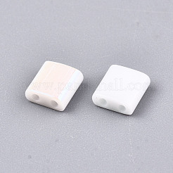 Fgb2穴ガラスシードビーズ  ハーフレインボーカラー  正方形  ホワイト  5x4.5~5.5x2~2.5mm  穴：0.5~0.8mm  約1180個/袋&nbsp;SEED-S031-L-ST41-R