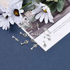 チベット風合金キーペンダント  アンティークシルバー  16~30x16~30x3~4mm  穴：1mm&nbsp;TIBEP-X0001-02-AS
