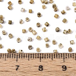 スプレー塗装されたピカソの円筒ガラスシードビーズ  ダークカーキ  1x1.7mm  穴：0.9~1mm&nbsp;X-GLAA-T028-12A-11