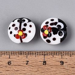 手作りランプワークビーズ  てんとう虫と花  ホワイト  15.5~16.5x9~11mm  穴：1.4~1.8mm&nbsp;LA-N050-05A