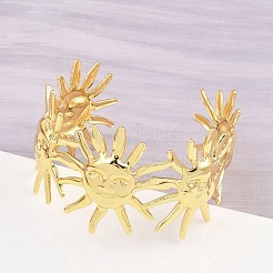 女性用304ステンレススチールカフバングル  太陽  ゴールドカラー  内径：2-1/4インチ（5.6cm）&nbsp;BJEW-P363-08G