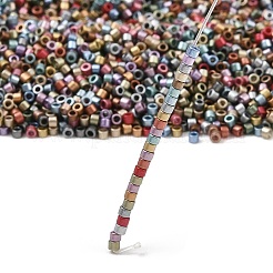 マットメタリックカラーのガラスシリンダーシードビーズ  丸い穴  コラム  ミックスカラー  1.8~2x1.5mm  穴：0.8mm  約900個/袋&nbsp;EGLA-K064-03